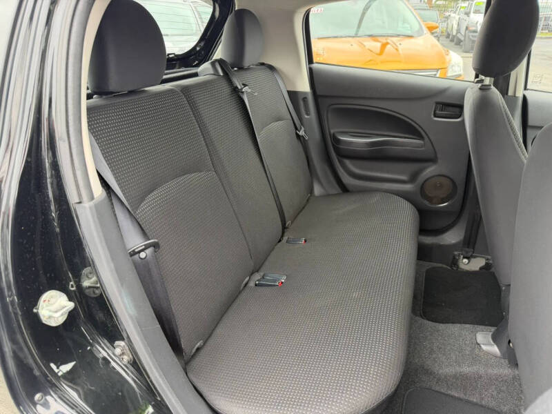 2015 Mitsubishi Mirage ES