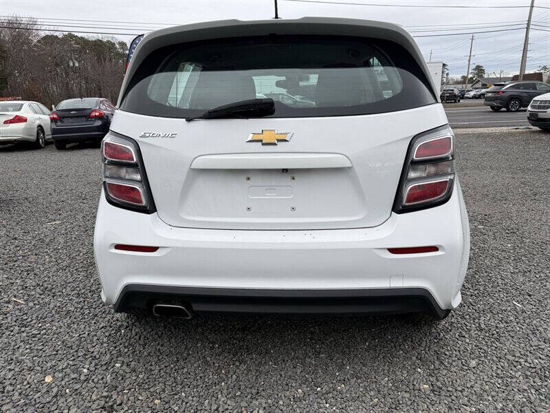 2017 Chevrolet Sonic LT Auto Fleet