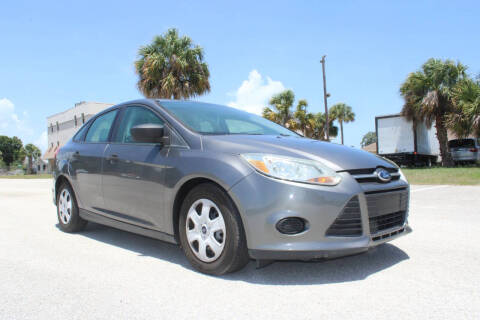 2013 Ford Focus S