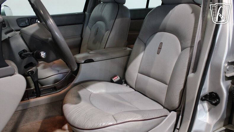 1996 Lincoln Continental