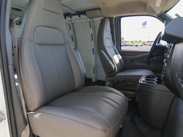 2026 GMC Savana 2500