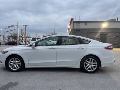 2015 Ford Fusion SE