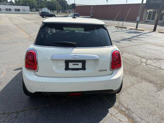 2014 MINI Hardtop Cooper