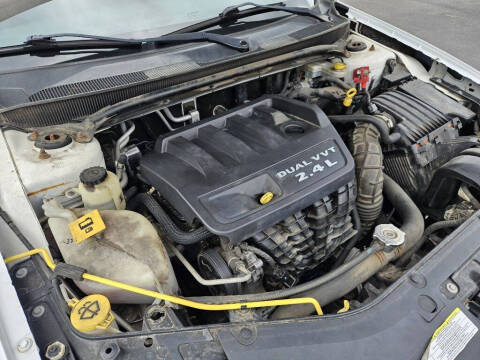 2012 Chrysler 200 LX