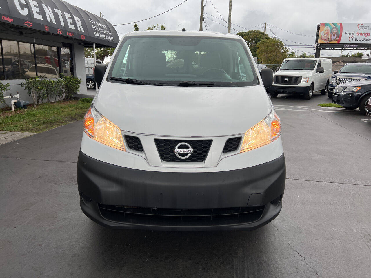 2018 NISSAN NV200 Van - $16,900