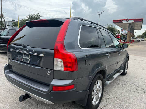 2010 Volvo XC90 for sale at Friendly Auto Sales in Pasadena TX