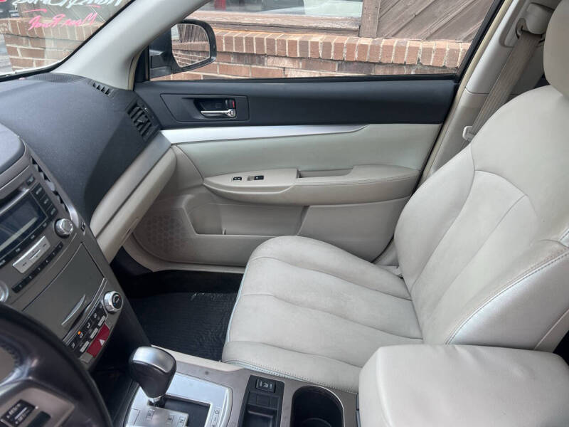 2013 Subaru Outback 2.5i Premium