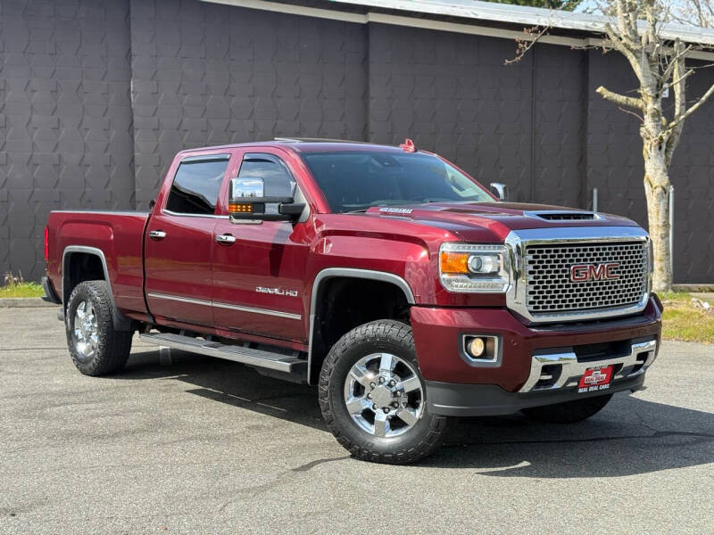 2017 GMC Sierra 3500HD Denali