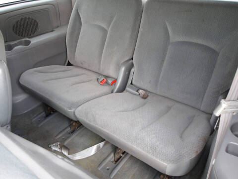 2005 Dodge Caravan SXT