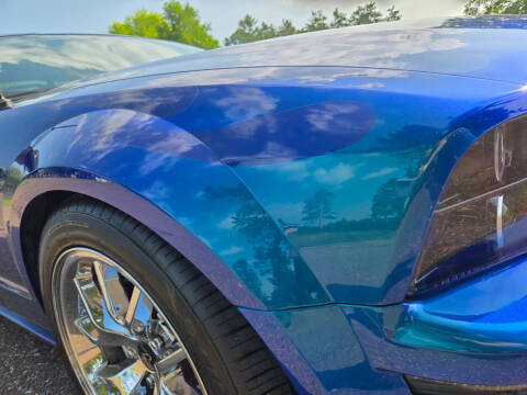 2005 Ford Mustang GT Deluxe