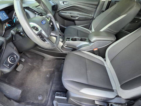 2015 Ford Escape S