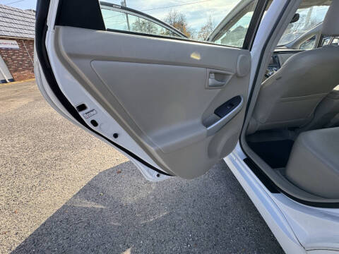 2010 Toyota Prius II