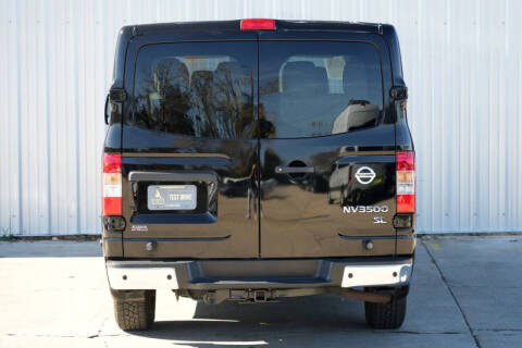 2018 Nissan NV 3500 HD SL