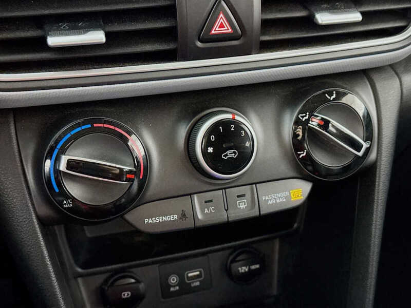 2021 Hyundai Kona SE