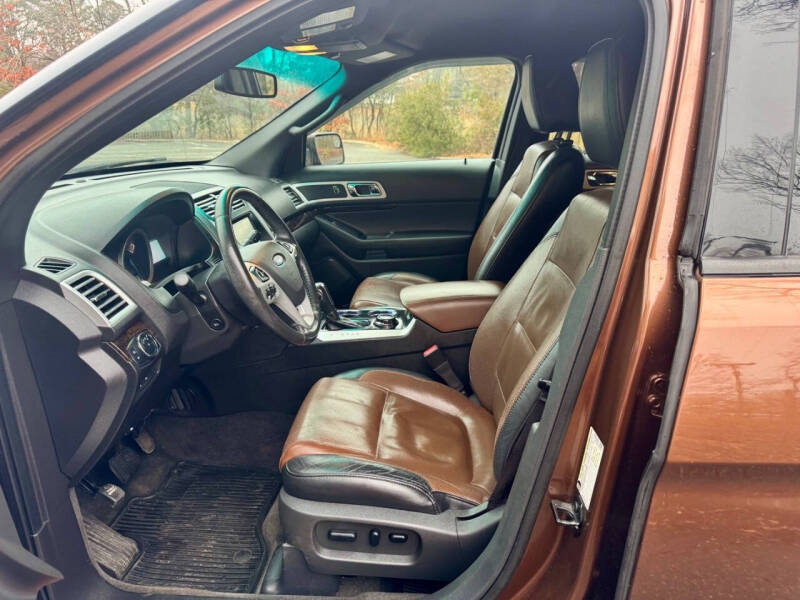 2011 Ford Explorer Limited