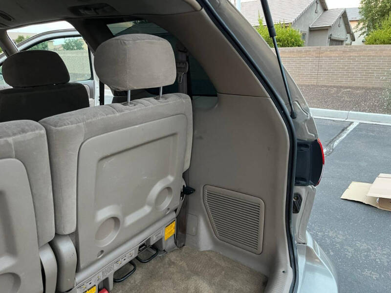 2002 Toyota Sienna XLE