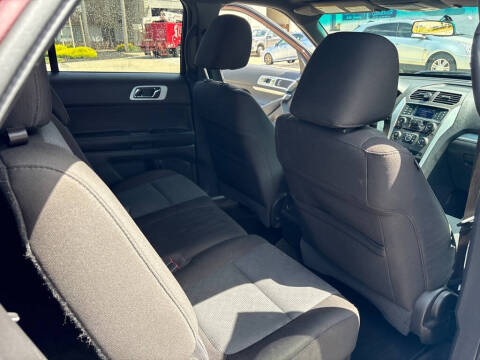 2012 Ford Explorer XLT