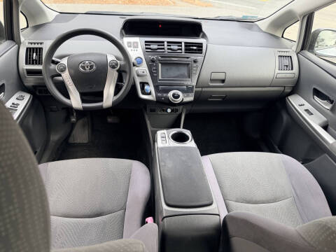 2012 Toyota Prius v Three