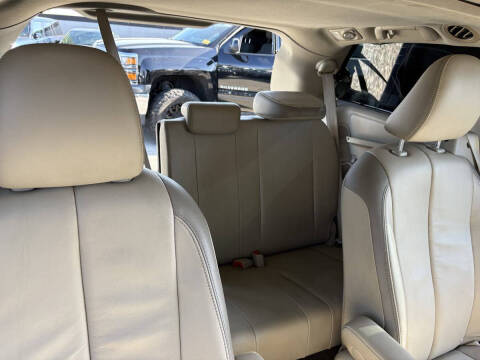 2014 Toyota Sienna