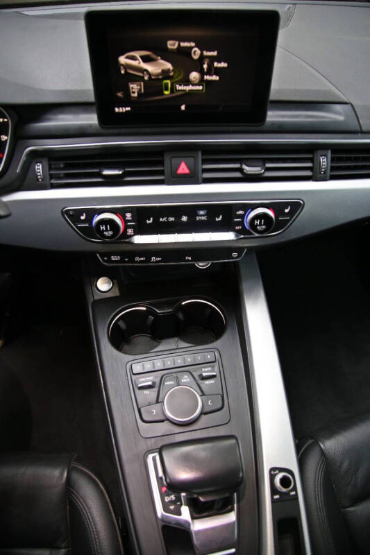 2018 Audi A4 2.0T quattro Premium Plus