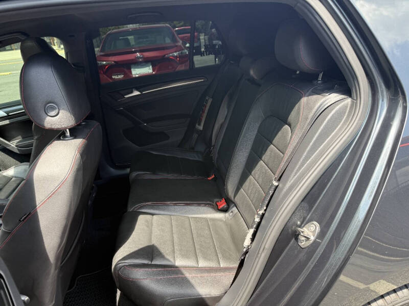 2015 Volkswagen Golf GTI S