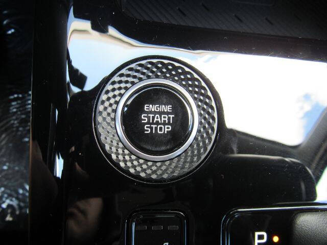 2023 Kia Niro EX Touring