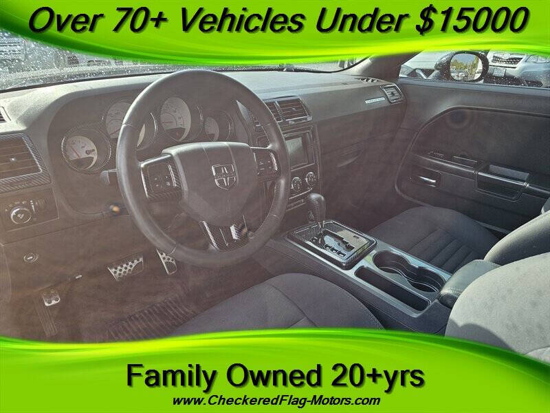 2013 Dodge Challenger SXT