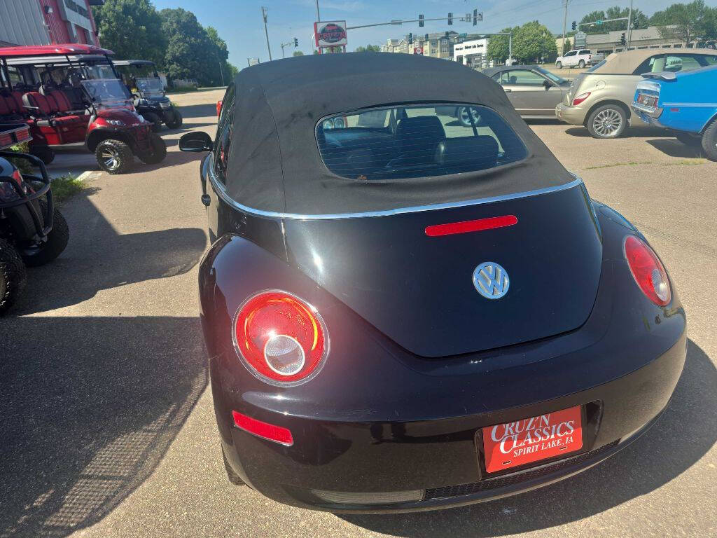 2008 Volkswagen New Beetle Convertible 14
