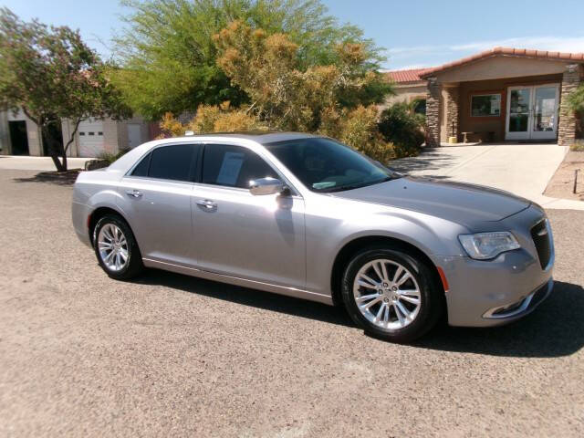 2016 Chrysler 300 C
