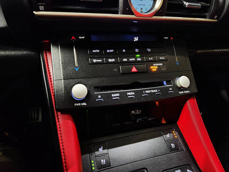 2017 Lexus RC F