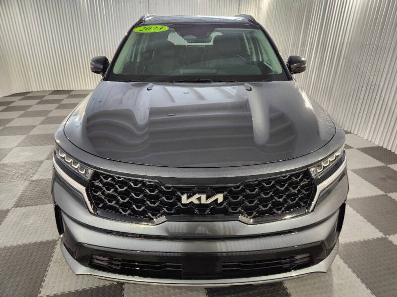 Used 2023 Kia Sorento EX with VIN 5XYRH4LF4PG240860 for sale in Lighthouse Point, FL