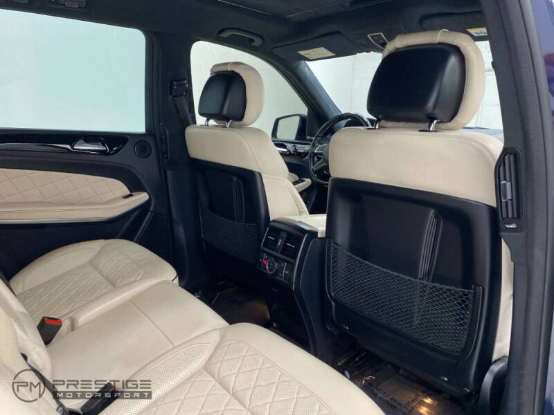 2014 Mercedes-Benz GL-Class GL 550 4MATIC