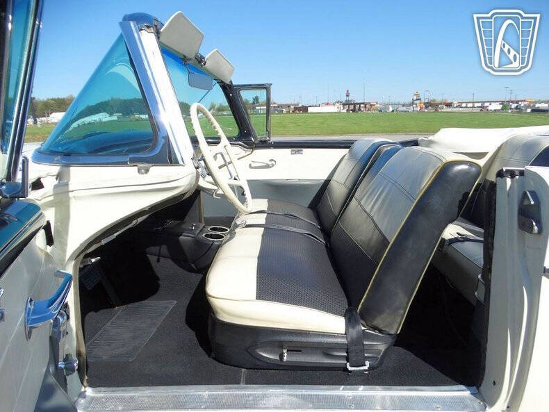 1957 Mercury Monterey