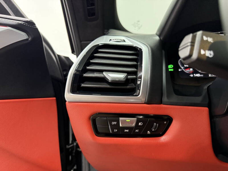 2024 BMW M8 Competition