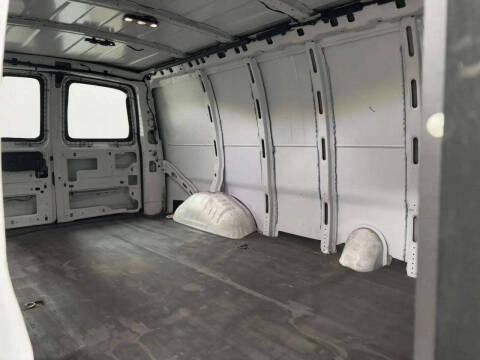 2019 Chevrolet Express 2500