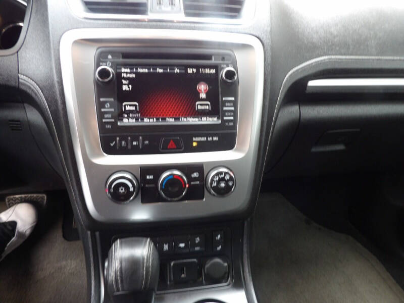 2016 GMC Acadia SLE-2