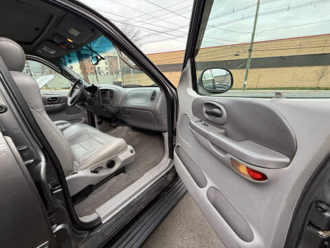 2002 Ford F-150 Lariat