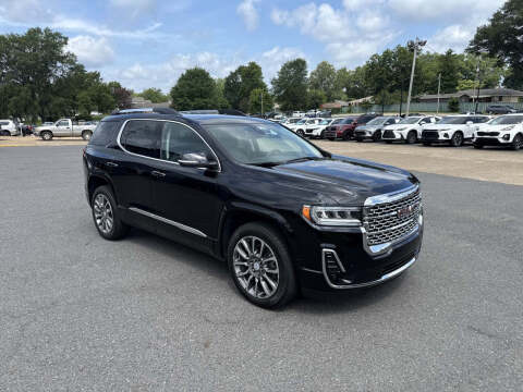 2023 GMC Acadia Denali