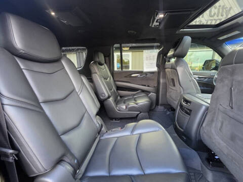 2019 Cadillac Escalade ESV Platinum