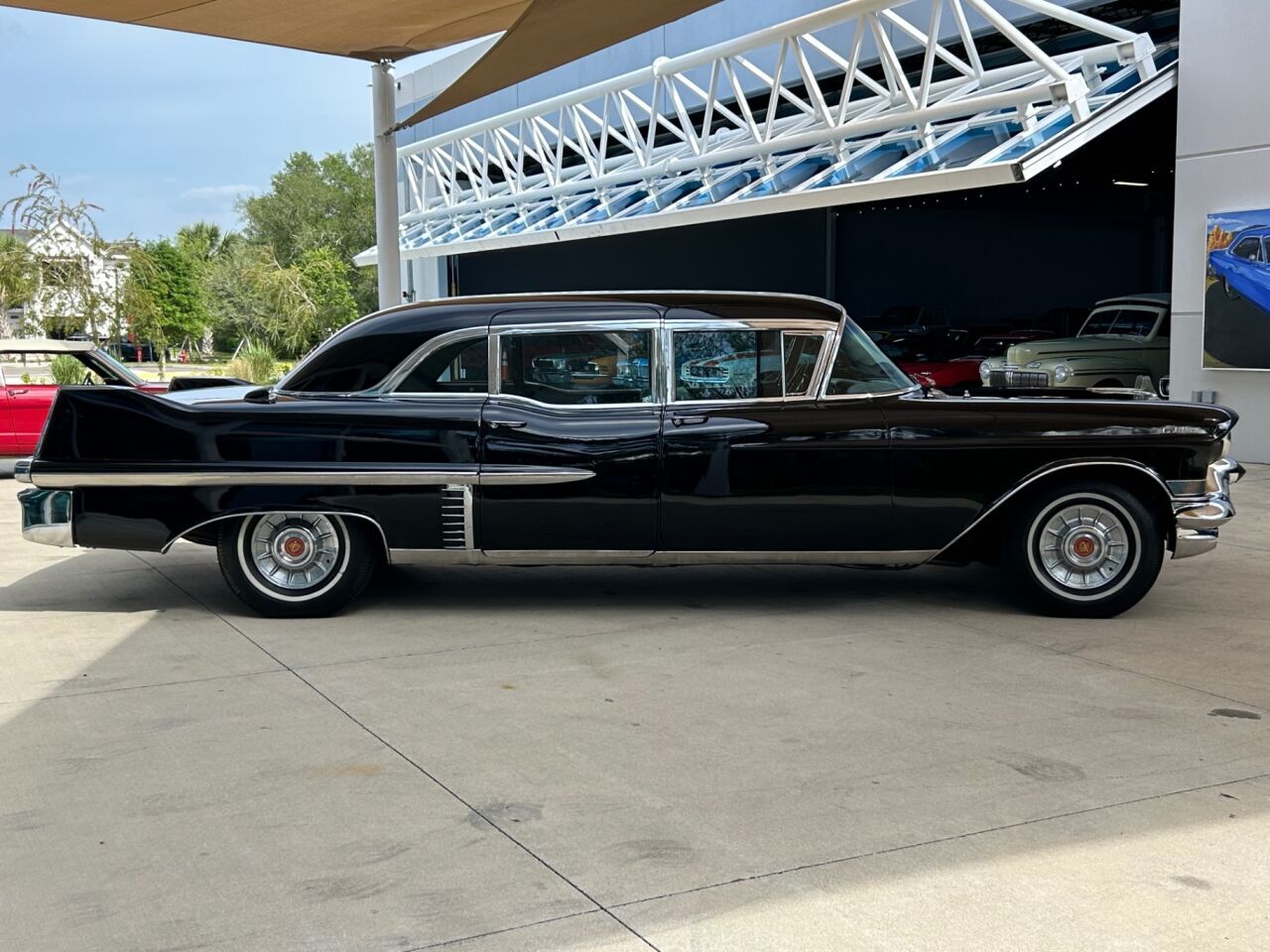 1957 Cadillac Fleetwood 4