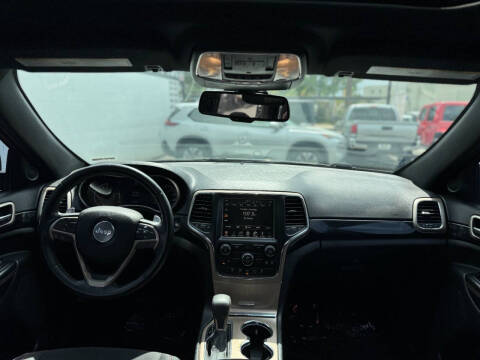 2016 Jeep Grand Cherokee Laredo