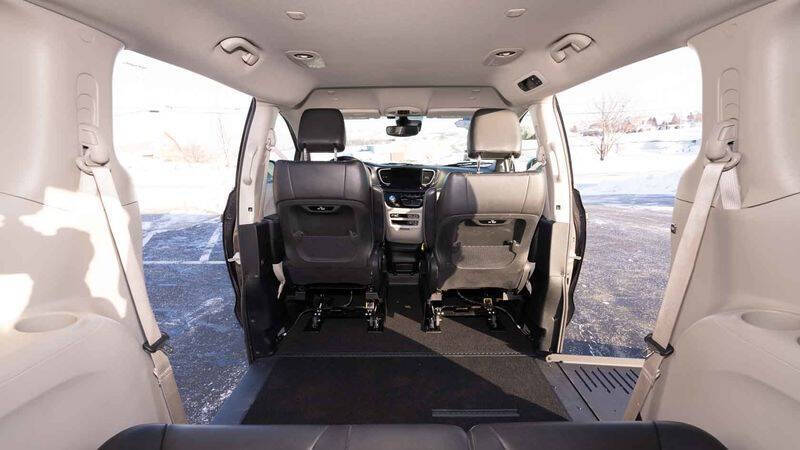 2022 Chrysler Pacifica Touring L