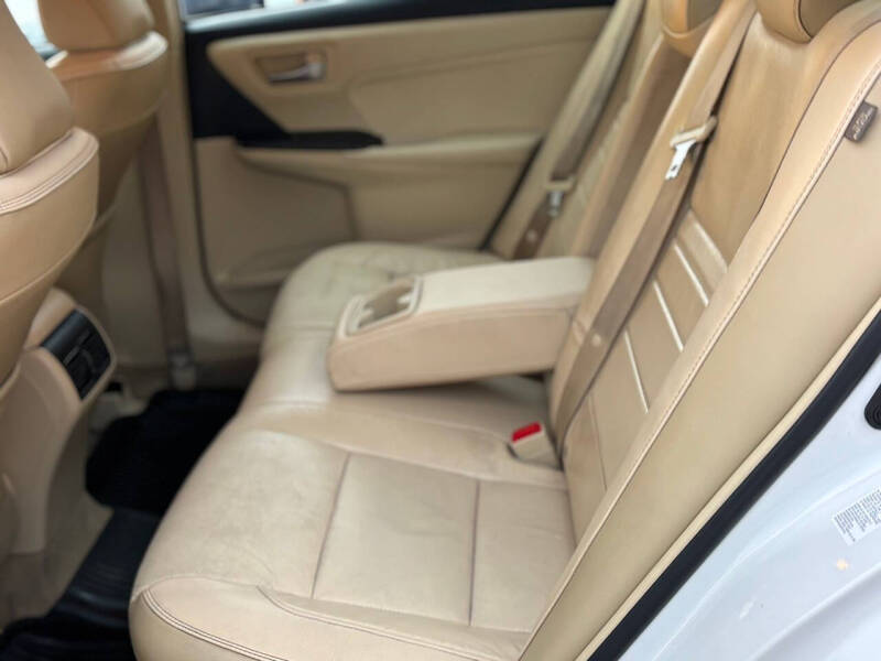 2017 Toyota Camry XLE