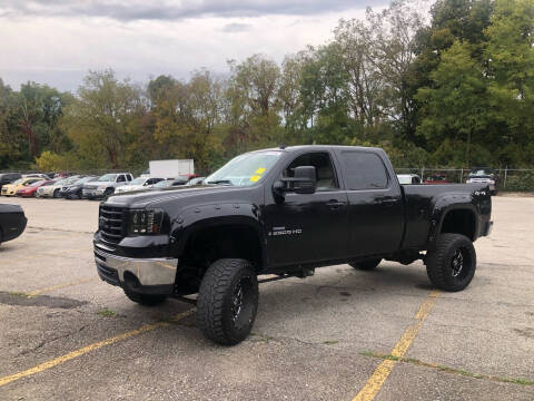 2007 GMC Sierra 2500HD for sale at Boardman Auto Mall in Boardman OH