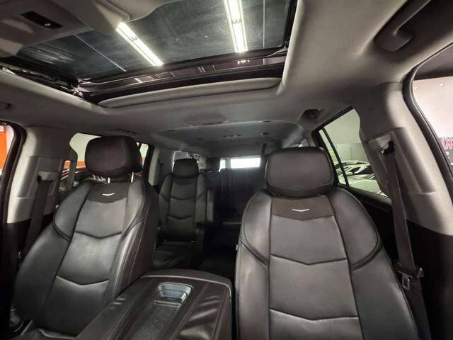 2016 Cadillac Escalade ESV Luxury Collection