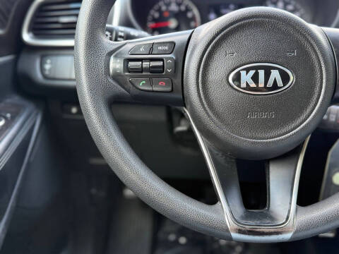 2016 Kia Sorento LX
