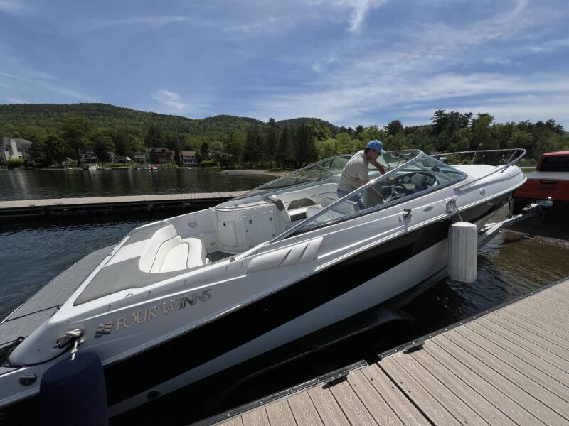 2002 Four Winns 285 Sundowner