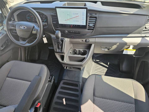 2025 Ford Transit
