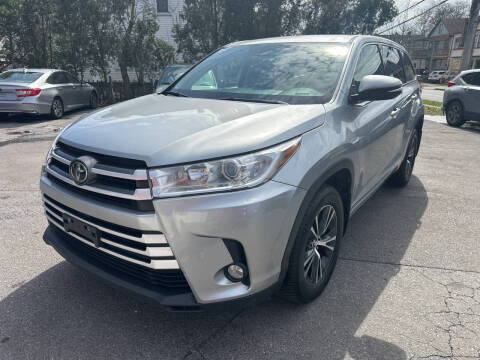 2017 Toyota Highlander LE Plus
