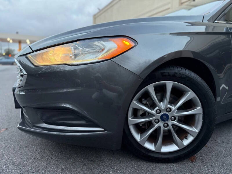 2017 Ford Fusion SE